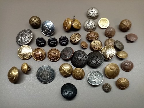 Lot boutons anciens - boutons,