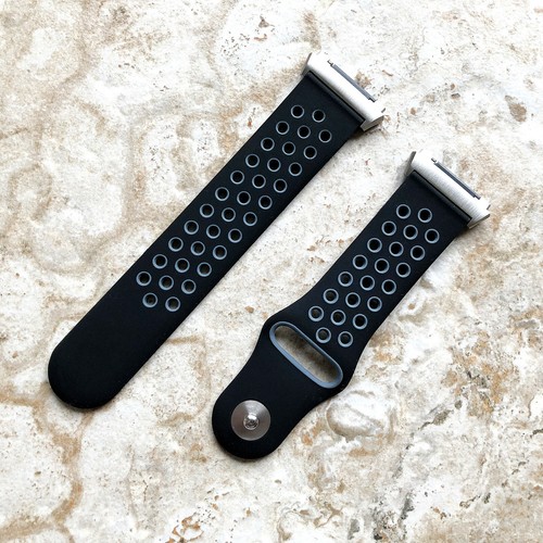 Noir avec gris bracelet sport - avec,