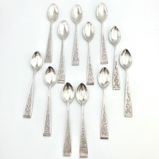 12 Cuillères Anciennes En
