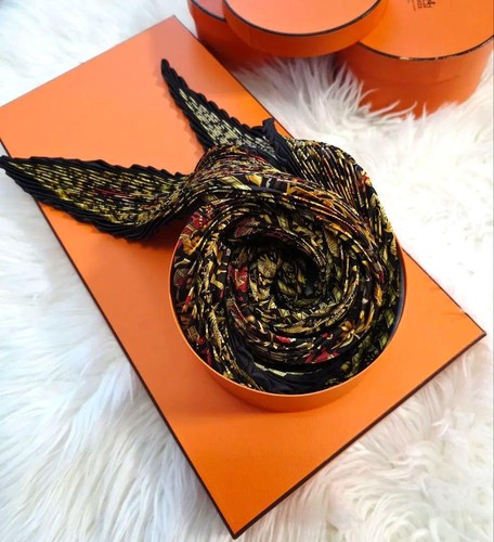 Foulard plissé hermès - foulard,