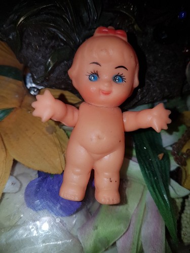 Rare ancienne poupee - rare,