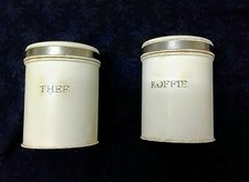 DEUX BOITES DE CUISINE EN TÔLE ÉMAILLÉE POUR LE THÉ ET LE CAFÉ ANNÉES 50 VINTAGE