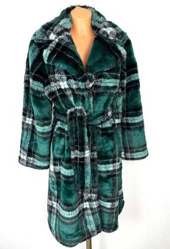 Tricot chic magnifique - tricot, manteau
