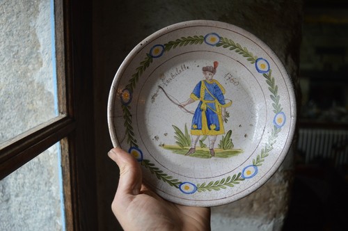 Ancien plat cul noir - plat,