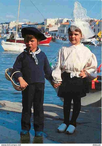 Carte postale folklore - carte,
