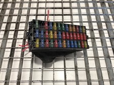 BOÎTE À FUSIBLES RENAULT