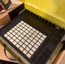 Contrôleur MIDI Ableton Push 2 - parfait pour la production musicale en...
