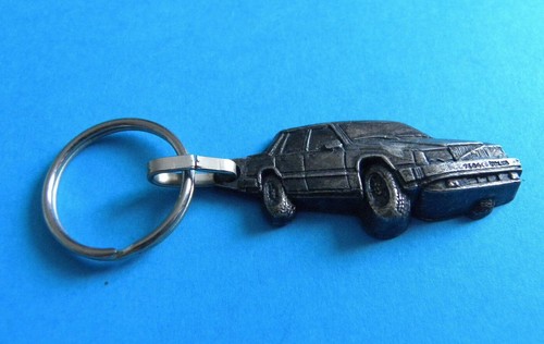 Porte clé automobile volvo - clé,