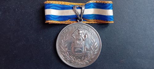 Médaille passe partout de - médaille,