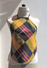 Top dos- nu en tissu Africain