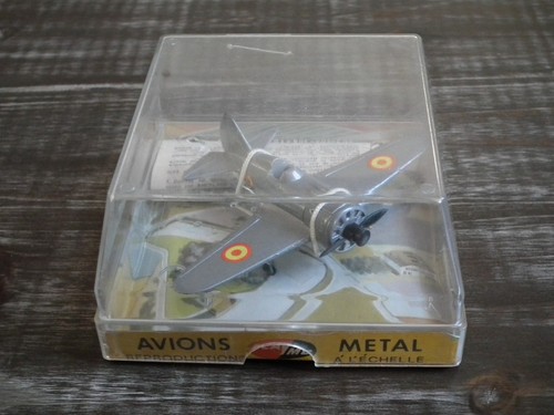 Avion miniature métal - ,