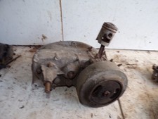 Bas moteur 125 4 vitesses peugeot incomplet 13825