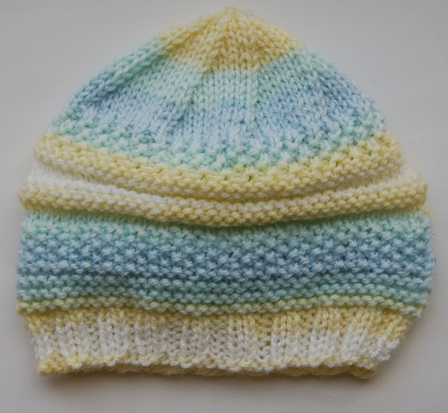 Chapeau bébé tricoté main