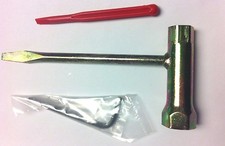 CHAINSAW T- WRENCH 19MM & 13MM