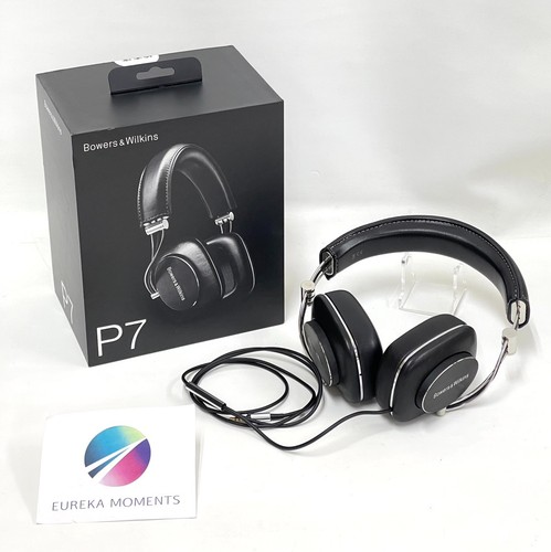 Casque filaire sur oreille