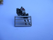 PINS CHEVAUX  OBSTACLE