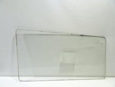 Vitre avant droit CASE 580F