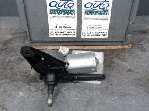 Moteur essuie glace arriere