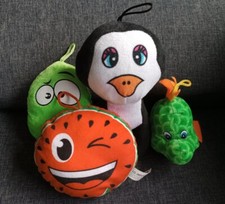 Set 4 Peluches Plush a Accroché 🍉🐟🐧🤪