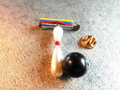 Rare pin broche quille - rare, pin's