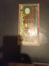 Tirelire Vintage Coffin Bank En Parfait État Et Dans Sa Boîte