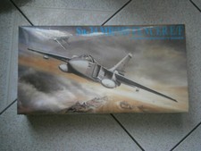 DRAGON 2516 MAQUETTE AVION