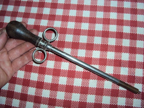 Ancien trocard véterinaire - de,