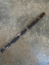 Ancienne barre fer forgé, clenche de porte fermeture porte poucier