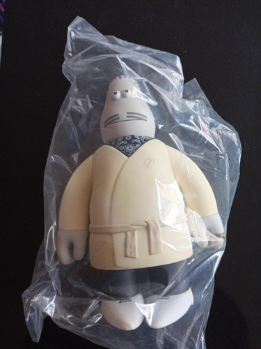 Vortigern art toy amos - toy,