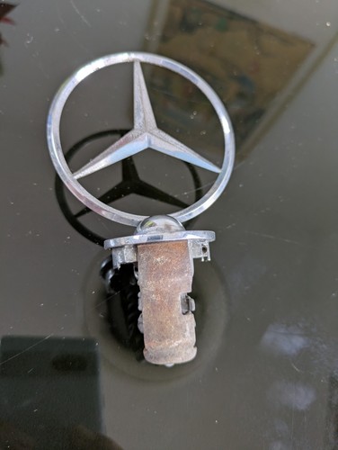 Mercedes benz vintage logo - mercedes,