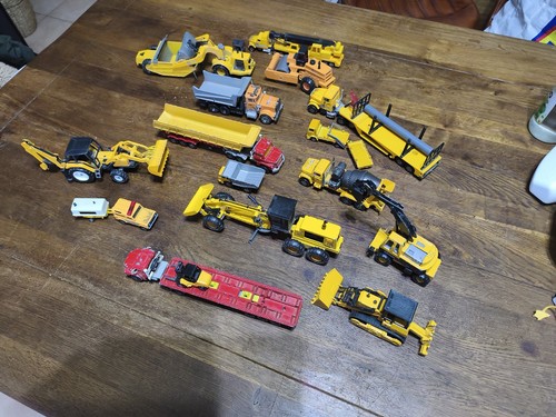 Lot engins chantier - lot,