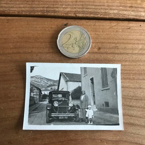 Photo ancienne voiture - ancienne,