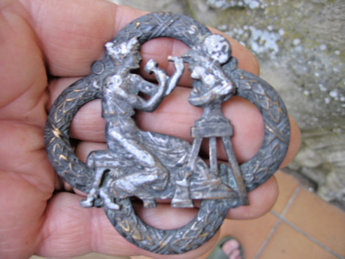 Fibule grecque médaille - fibule,