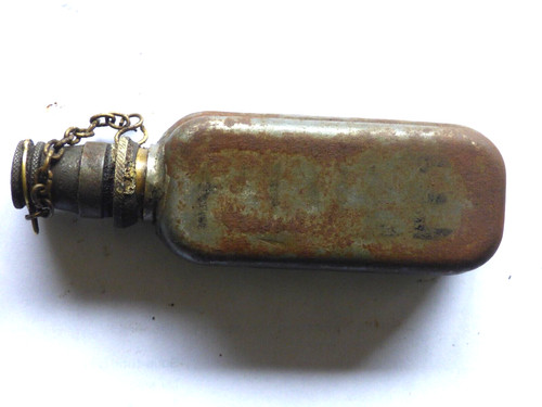 Ancienne burette huile - ancienne,