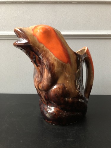 Ancien pichet carafe