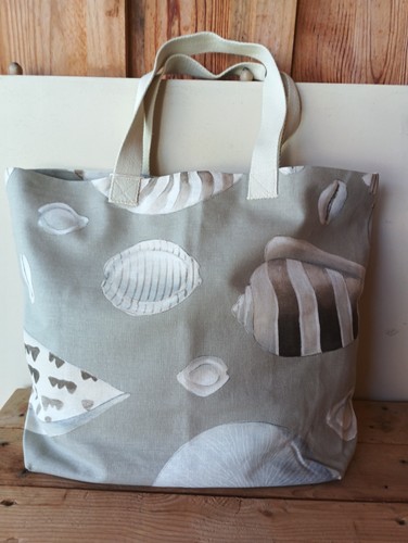 Sac cabas tote bag fait - tote, main
