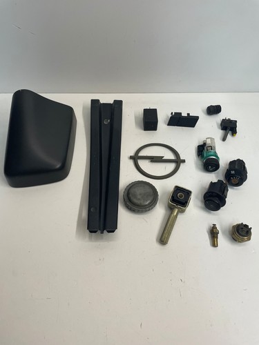 Lot pièces opel kadett 1984 - opel,
