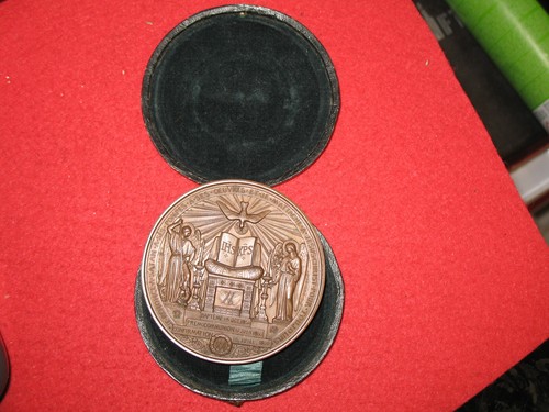 Medaille bapteme communion - medaille,