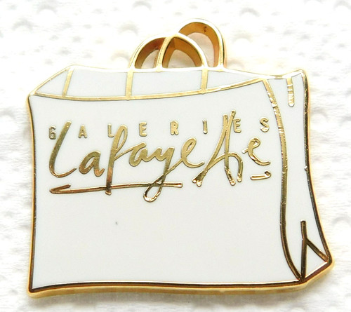 Pin arthus bertrand sac - pin's,