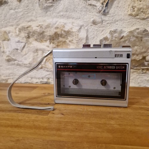 Walkman sanyo trc1130 voice - walkman,
