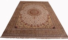 Tapis D'Orient Noué à la
