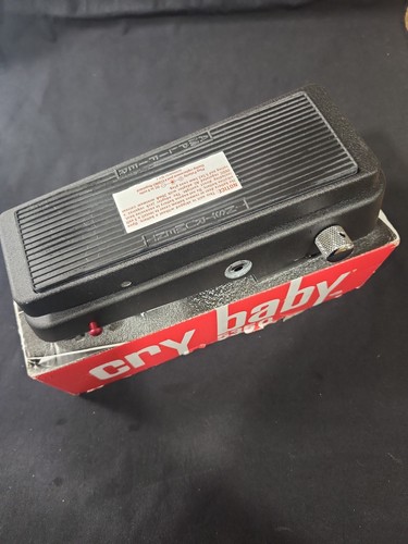 Dunlop cry baby - baby, wah