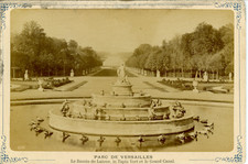 France, Versailles, le parc de Versailles, le bassin de Latone, le tapis vert et