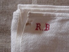 1 torchon ancien  ou serviette