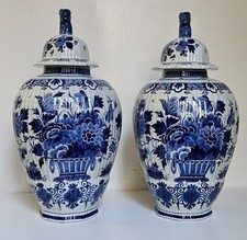 Paire de grand vases en Faïence de Delft