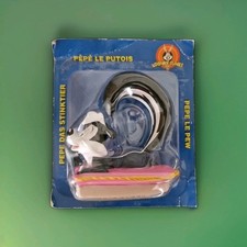 Figurine pépé le putois en resine road runner looney tunes dans son emballage