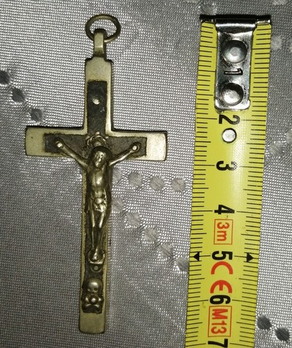 Croix pectorale ancienne - ,