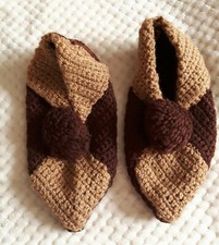 PAIRE DE CHAUSSONS DE  NUIT