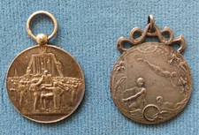 Lot de 2 médailles l’ORANAISE