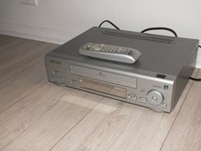 Magnétoscope Thomson VTH